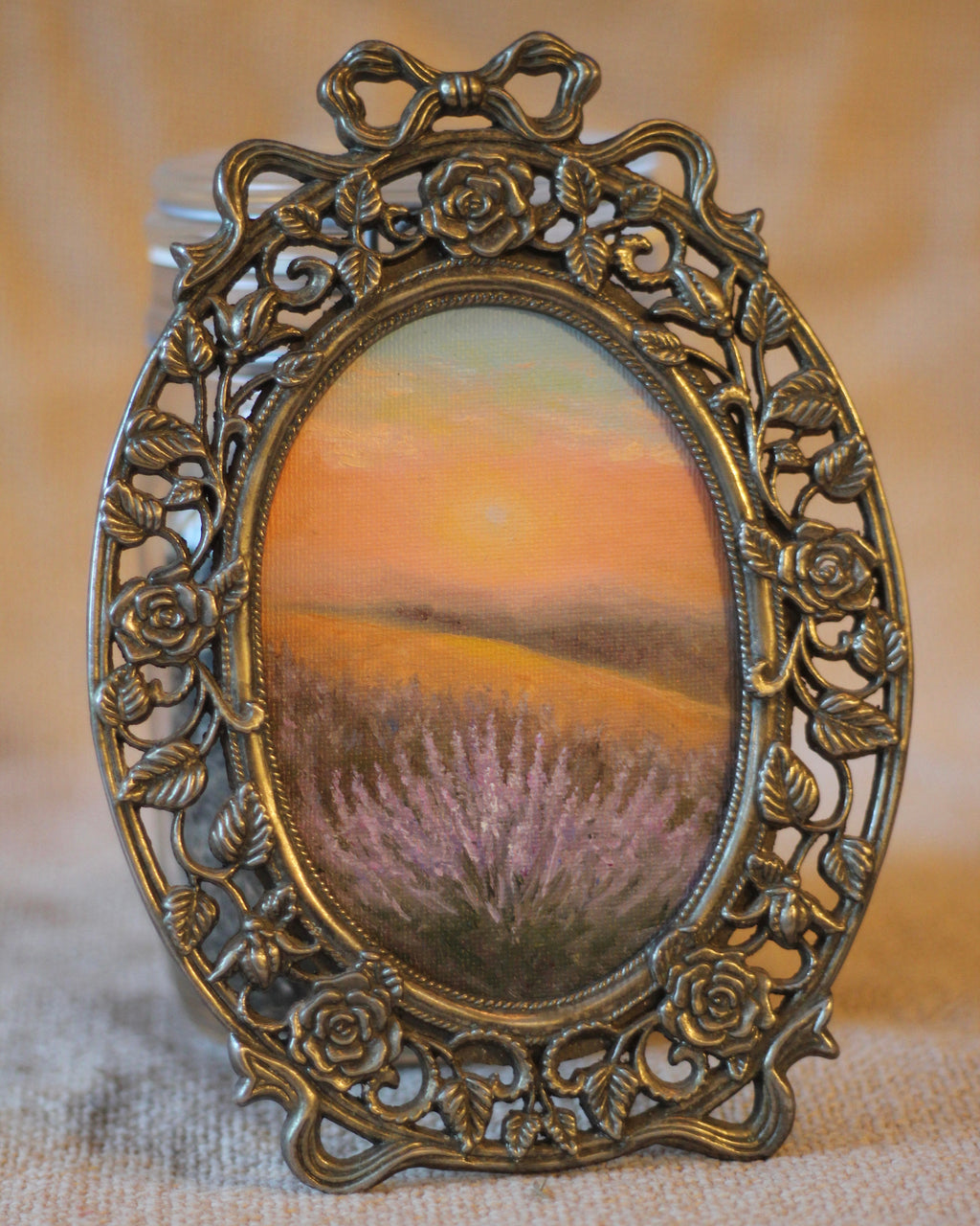 Daylight Meets Lavender Haze | Oval Metal Frame · 14 × 19 cm · Original