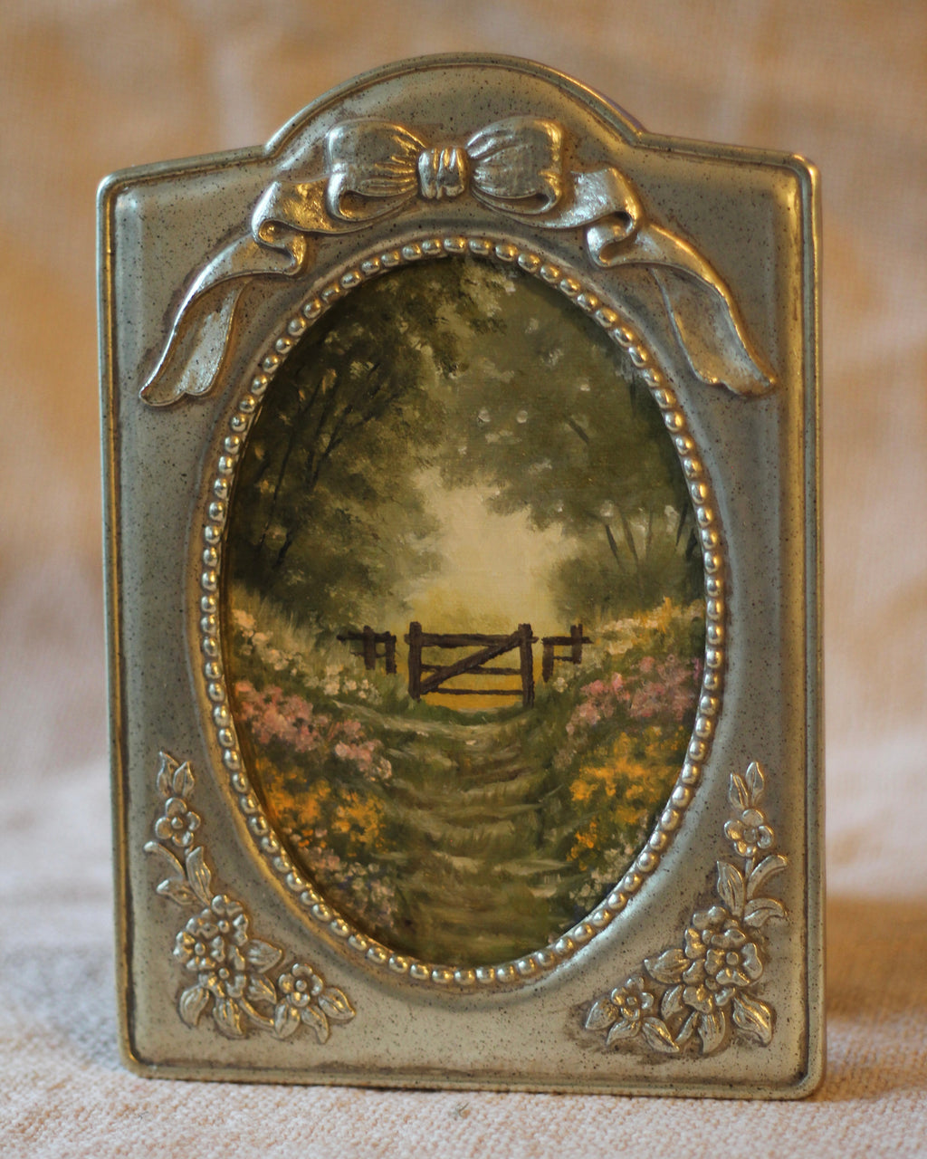 The Secret Garden | Gold Frame · 16 x 22 cm · Original