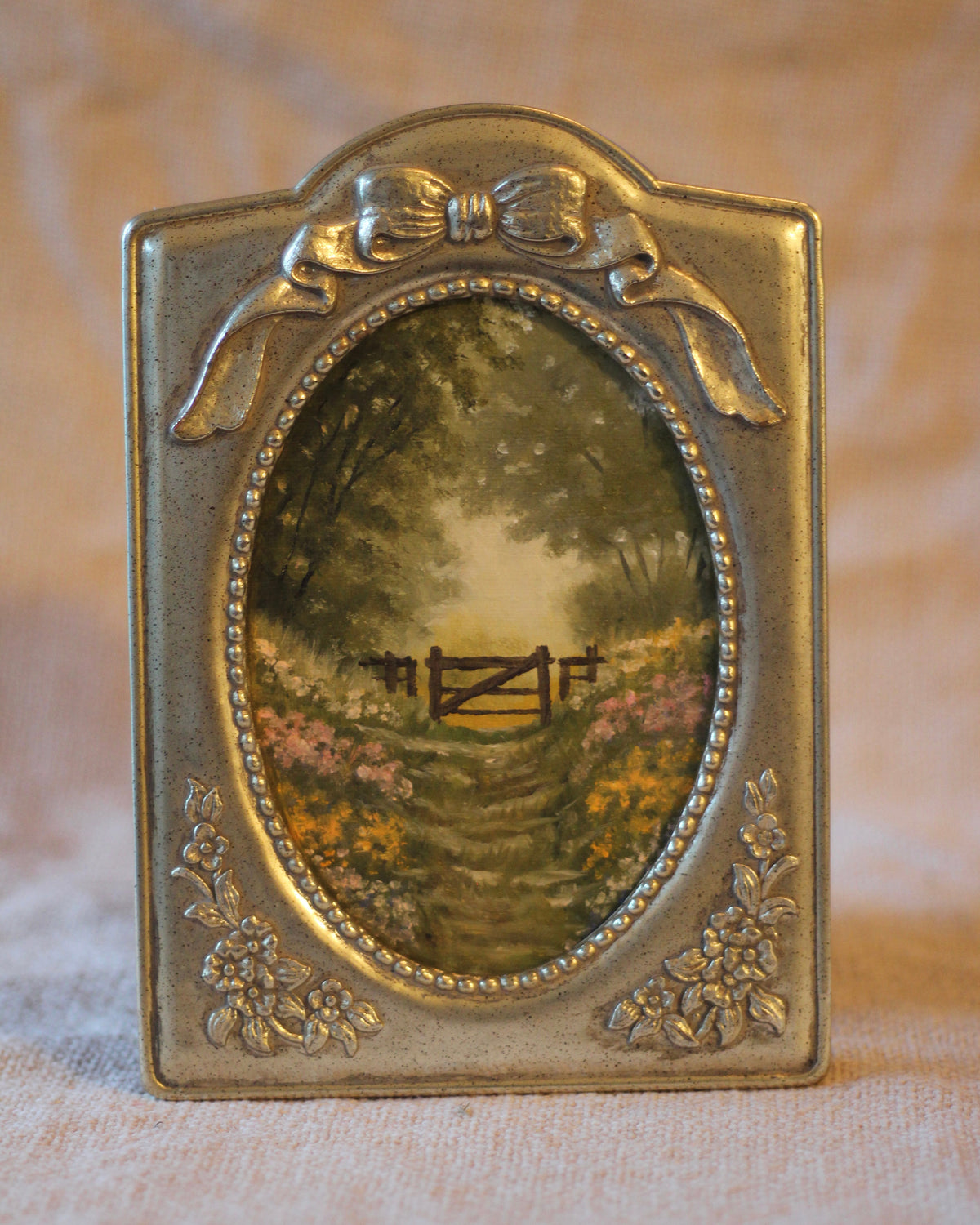 The Secret Garden | Gold Frame · 16 x 22 cm · Original