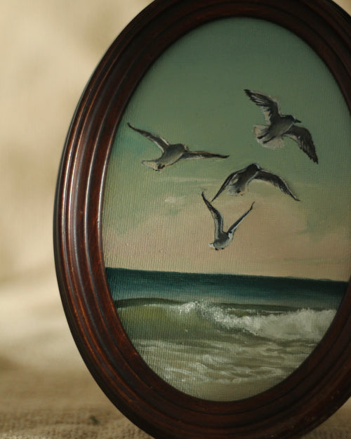 1989 – Waves & Seagulls | Oval Wooden Frame · 17 × 13 cm · Original